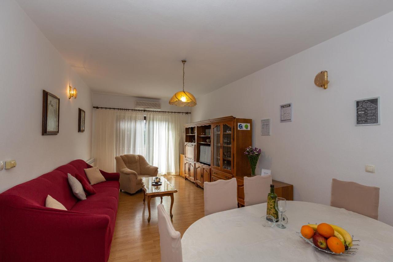 Apartments Tolic 比奥格勒·纳·莫鲁 外观 照片