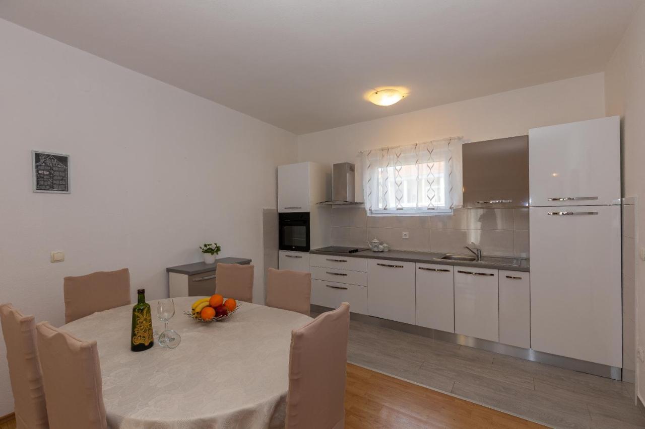 Apartments Tolic 比奥格勒·纳·莫鲁 外观 照片