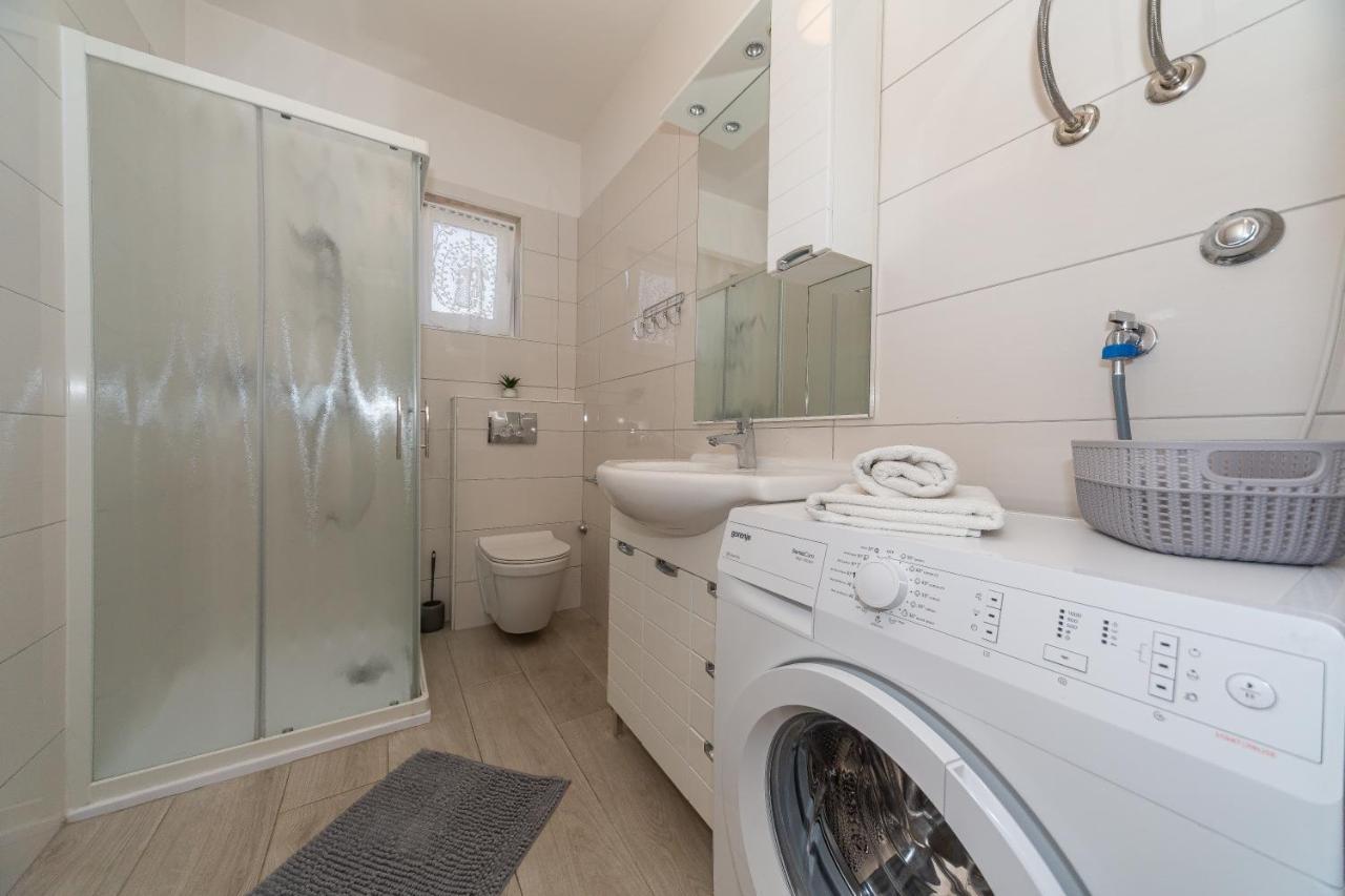 Apartments Tolic 比奥格勒·纳·莫鲁 外观 照片